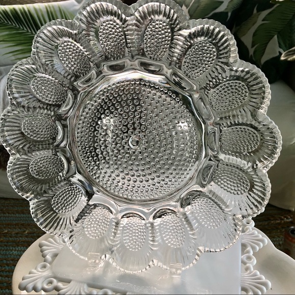 Vintage Indiana Hobnail Glass 16 Deviled Egg Plate - Picture 2 of 6